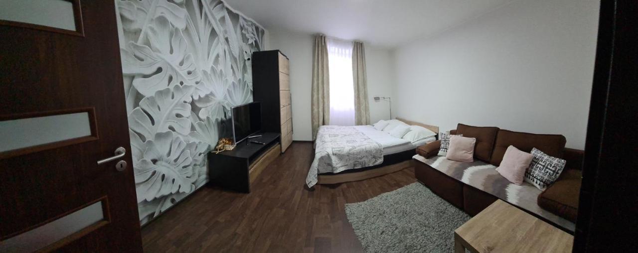 Olomouc New3 Apartment Bagian luar foto