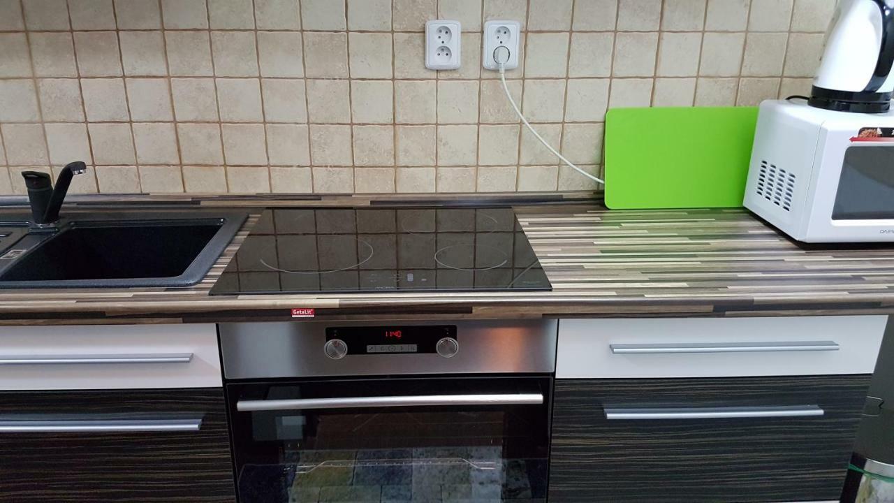 Olomouc New3 Apartment Bagian luar foto